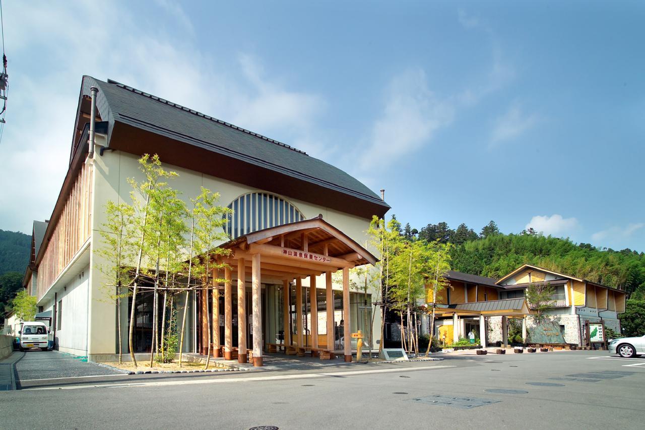 توكوشيما Kamiyama Onsen Hotel Shikinosato & Iyashinoyu المظهر الخارجي الصورة